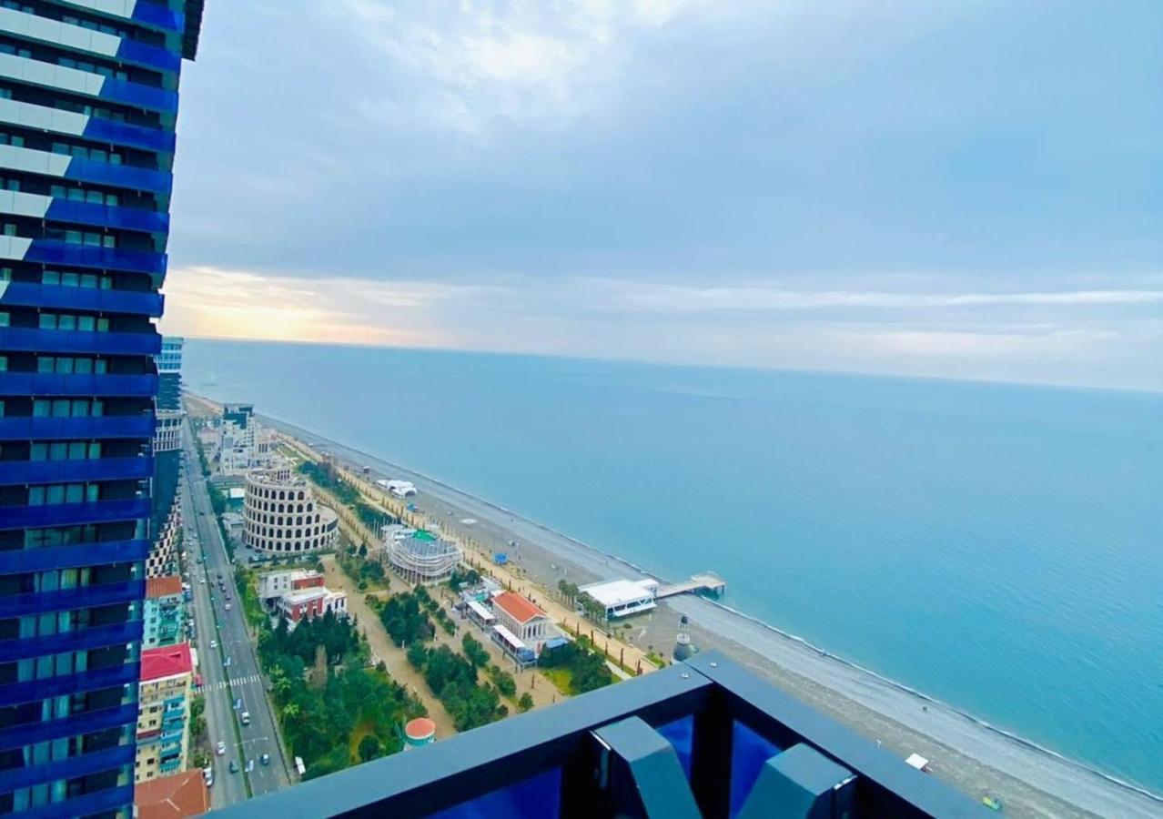 Orbi City Sea Side & Sea View Apartments Batumi Exterior photo